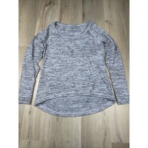 Athleta No Sweatin It Top Womens Medium Gray Sharkbite Hem Long Sleeve‎ Tee